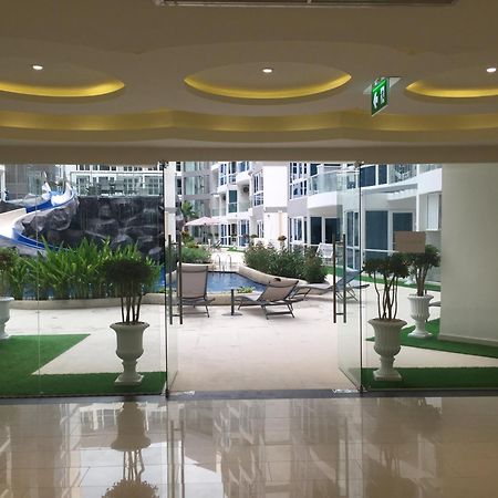 Luxury Business Suits In Grand Avenue By Pattaya City Estates Екстериор снимка