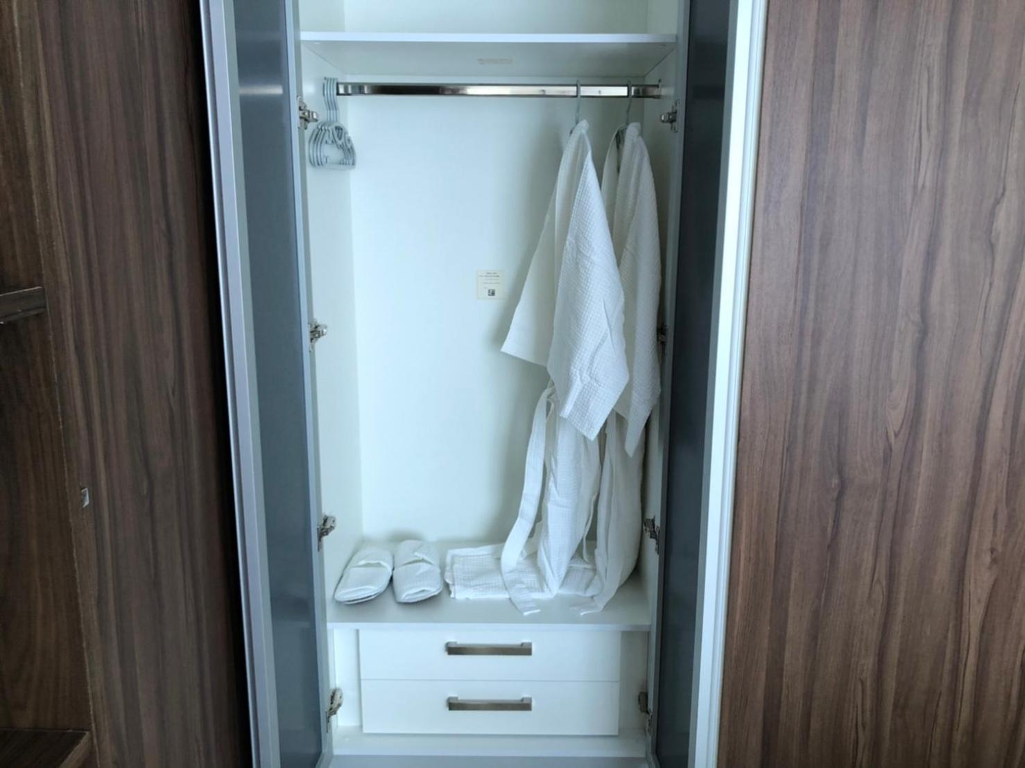 Luxury Business Suits In Grand Avenue By Pattaya City Estates Екстериор снимка