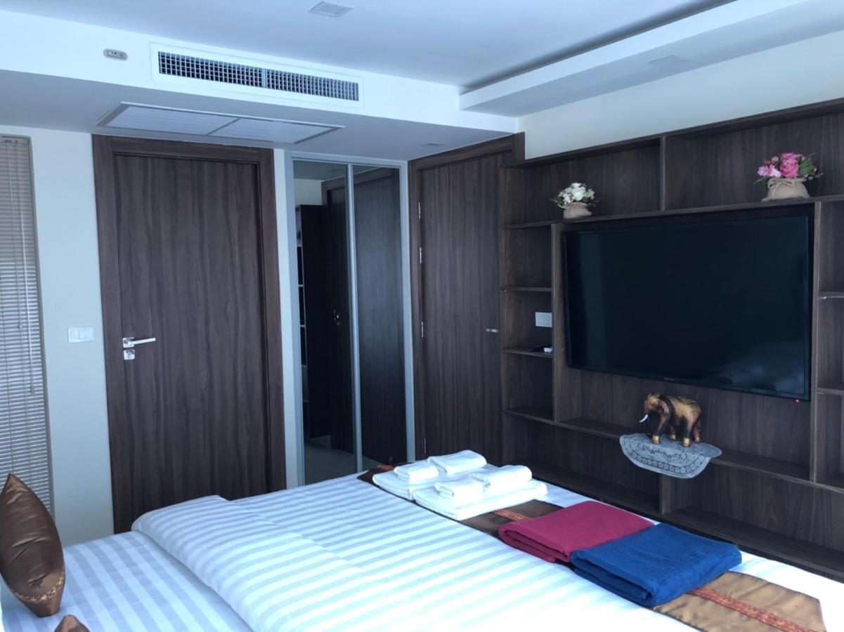 Luxury Business Suits In Grand Avenue By Pattaya City Estates Екстериор снимка