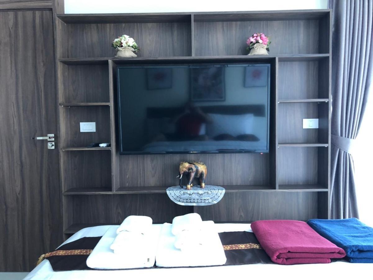 Luxury Business Suits In Grand Avenue By Pattaya City Estates Екстериор снимка